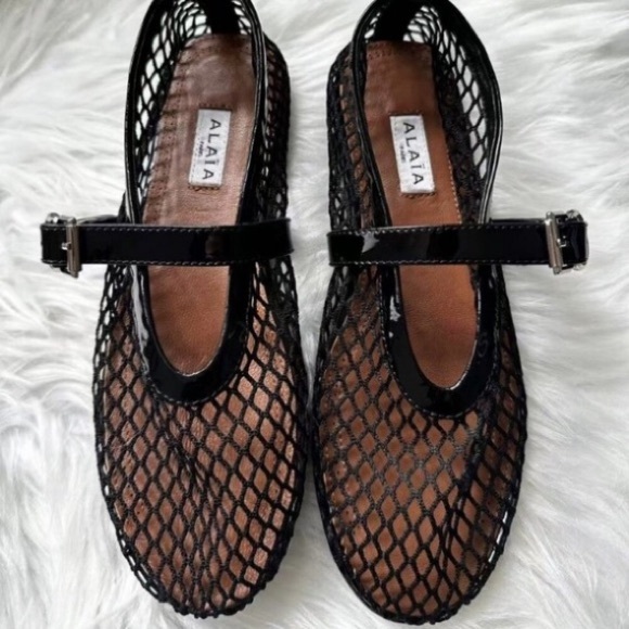 Alaia Accessories - Rare Alaïa Mesh Hollow Flats – Fashion Week Inspiration